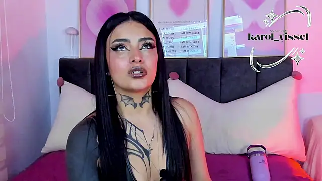 Hinataw33d01 online show from April 2026 01:05:01 AM