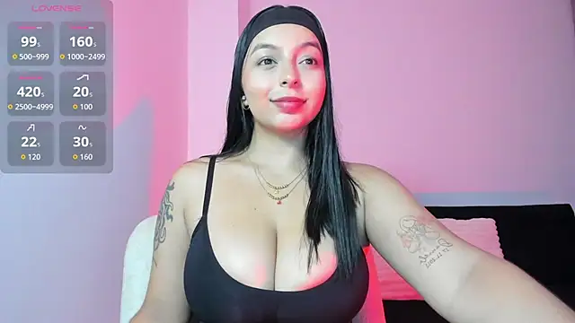 Snapshot of mia_love_sweet chatting on November 2025 11:51:01 PM mia love sweet online show from November 2025 11:51:01 PM
