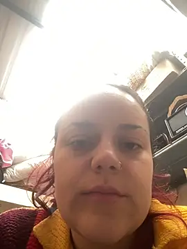 Scarletleon77 online show from March 2026 03:41:01 PM