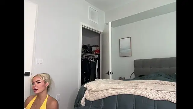 ElenaErickson online show from September 2025 07:46:02 PM