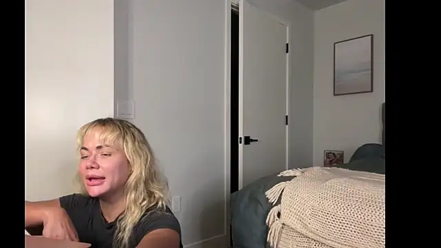 ElenaErickson online show from August 2026 03:23:02 AM