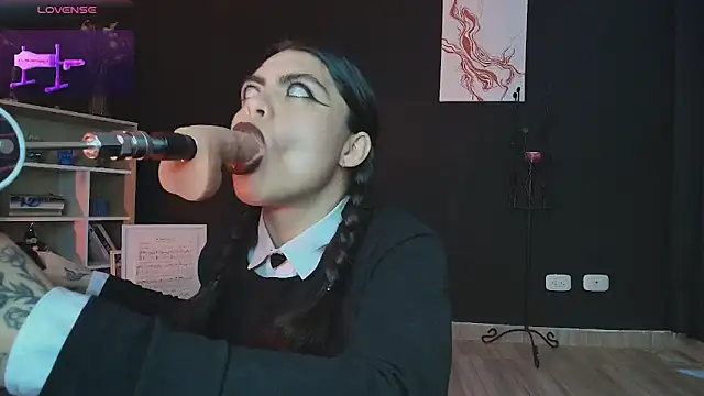  WednesdayFriday  online show from February 2025 05:59:01 PM