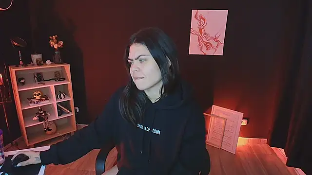  WednesdayFriday  online show from November 2025 06:32:01 PM