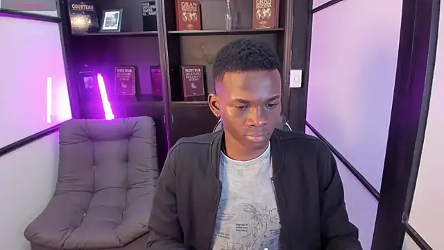 Snapshot of JacksonMuller_ chatting on November 2025 01:33:02 PM JacksonMuller online show from November 2025 01:33:02 PM