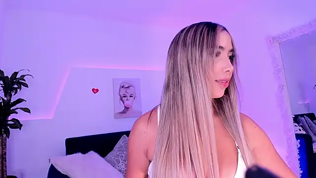 Snapshot of Marian_se chatting on February 2025 09:35:02 PM Marian se online show from February 2025 09:35:02 PM