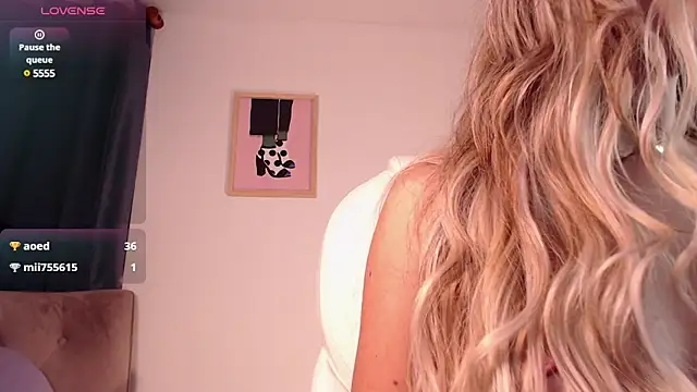 Snapshot of Marian_se chatting on March 2025 12:04:02 AM Marian se online show from March 2025 12:04:02 AM