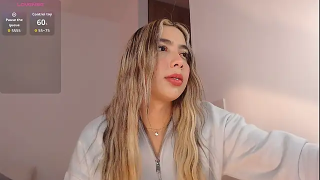 Snapshot of Marian_se chatting on October 2025 08:09:02 PM Marian se online show from October 2025 08:09:02 PM