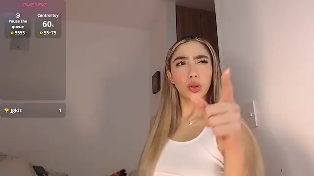 Snapshot of Marian_se chatting on November 2025 06:42:02 PM Marian se online show from November 2025 06:42:02 PM