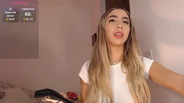 Snapshot of Marian_se chatting on November 2025 07:03:02 PM Marian se online show from November 2025 07:03:02 PM