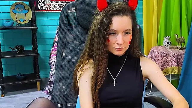 Snapshot of Miss_Barbara_ chatting on February 2025 03:36:02 PM Miss Barbara online show from February 2025 03:36:02 PM