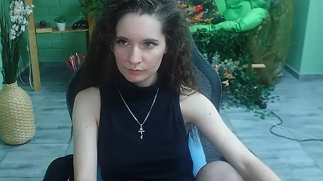 Snapshot of Miss_Barbara_ chatting on February 2025 08:36:01 PM Miss Barbara online show from February 2025 08:36:01 PM