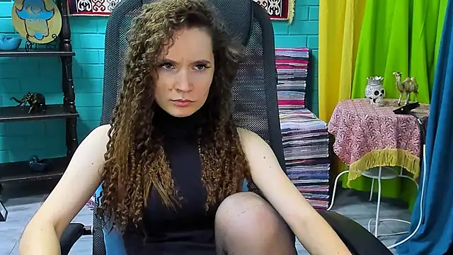 Snapshot of Miss_Barbara_ chatting on February 2025 11:21:02 AM Miss Barbara online show from February 2025 11:21:02 AM