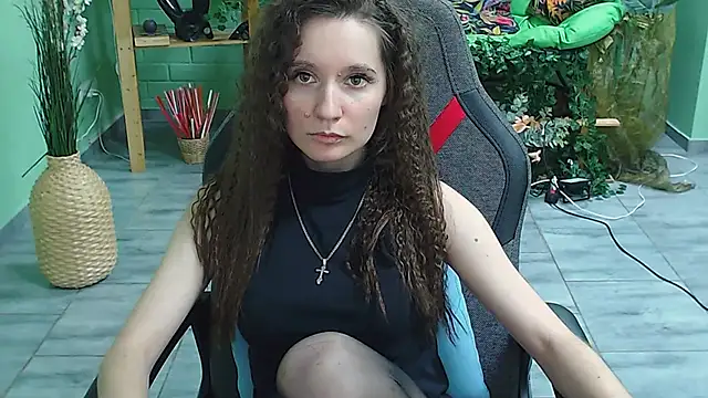 Snapshot of Miss_Barbara_ chatting on February 2025 05:58:01 PM Miss Barbara online show from February 2025 05:58:01 PM