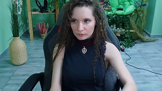 Snapshot of Miss_Barbara_ chatting on March 2025 12:16:01 AM Miss Barbara online show from March 2025 12:16:01 AM