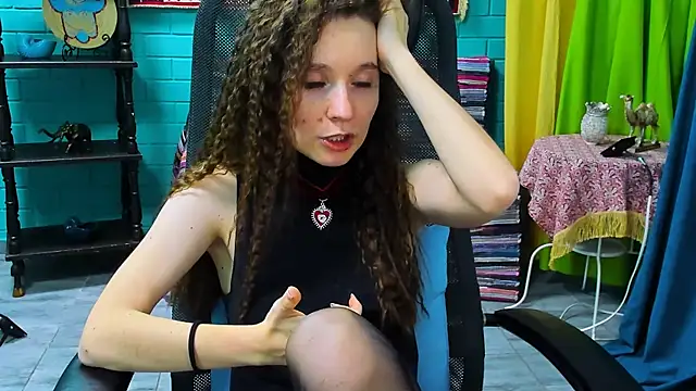 Snapshot of Miss_Barbara_ chatting on March 2025 08:05:02 PM Miss Barbara online show from March 2025 08:05:02 PM