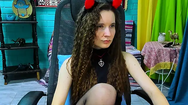 Snapshot of Miss_Barbara_ chatting on March 2025 03:23:02 PM Miss Barbara online show from March 2025 03:23:02 PM