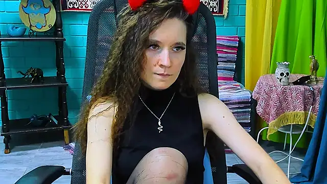 Snapshot of Miss_Barbara_ chatting on March 2025 07:04:02 PM Miss Barbara online show from March 2025 07:04:02 PM