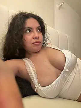 Nathcurly  online show from February 2026 02:32:01 AM