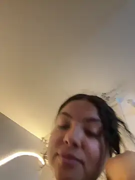 Nathcurly  online show from April 2026 02:38:02 AM