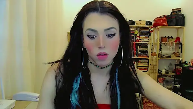 Snapshot of Sophie_Fantasys chatting on December 2025 04:21:01 AM Sophie Fantasys online show from December 2025 04:21:01 AM