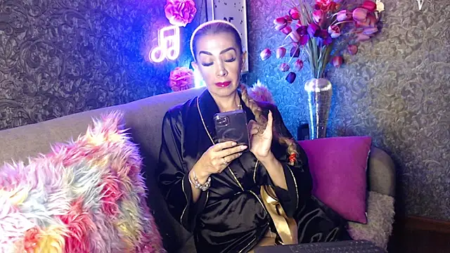 EvelinaGrey online show from January 2025 03:56:02 AM