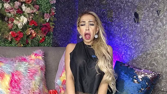 EvelinaGrey online show from January 2025 07:00:01 AM