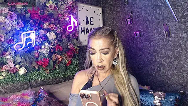 EvelinaGrey online show from February 2025 03:30:02 AM