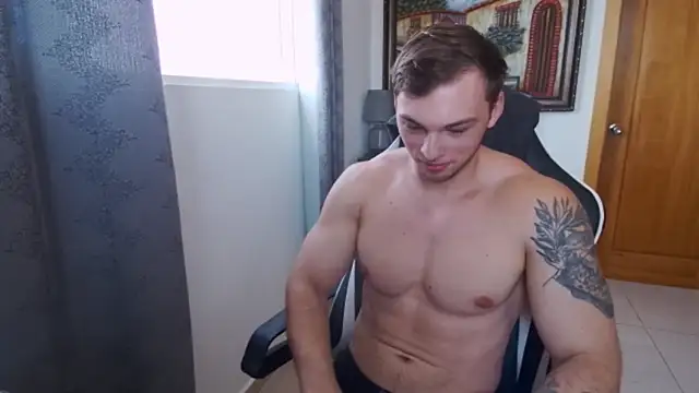 Snapshot of YourHotGreg chatting on September 2025 04:45:01 PM YourHotGreg online show from September 2025 04:45:01 PM