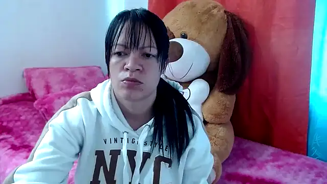 Cristal w online show from February 2026 02:57:02 PM