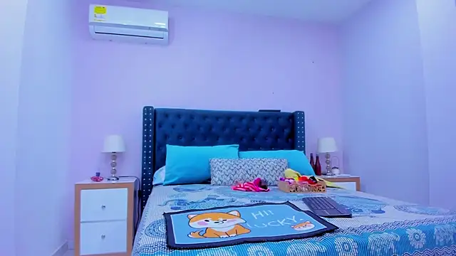 ClayrRosse online show from February 2025 03:18:01 PM