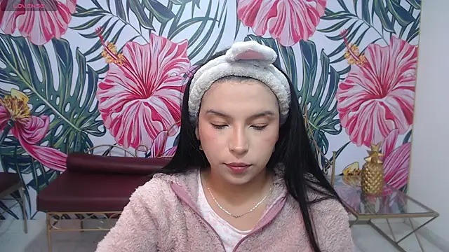 Small naughty  online show from April 2026 01:03:02 PM