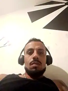 CasadoFavella online show from April 2026 02:02:01 AM