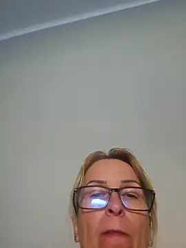 Steffi45 online show from July 2026 06:41:01 AM