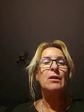 Steffi45 online show from July 2026 08:00:01 PM