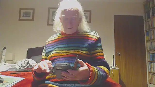 WaverlyKernow online show from January 2026 04:11:01 PM