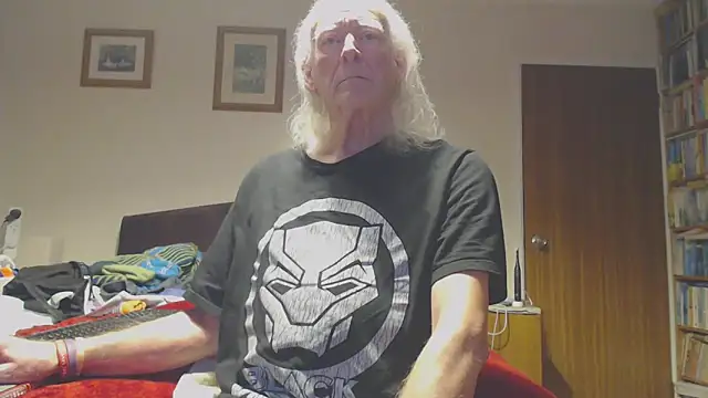 WaverlyKernow online show from February 2026 12:40:02 AM