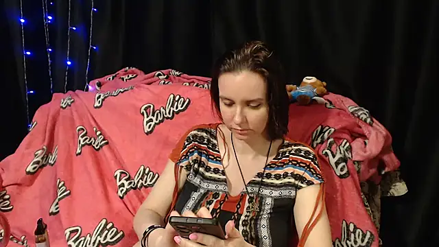 Snapshot of Milana69 chatting on November 2025 07:24:02 PM Milana69 online show from November 2025 07:24:02 PM