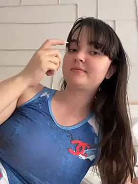 chunliklk online show from April 2026 04:35:01 PM