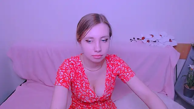 Snapshot of AliceFire_ chatting on May 2026 11:26:02 AM AliceFire online show from May 2026 11:26:02 AM