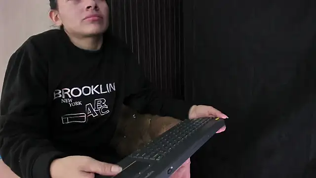  shantal smith online show from March 2026 01:55:02 AM