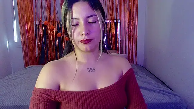 Lia 14  online show from November 2025 07:24:01 PM