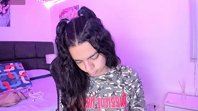 Snapshot of Megan_Miles02 chatting on November 2025 08:07:01 PM Megan Miles02 online show from November 2025 08:07:01 PM