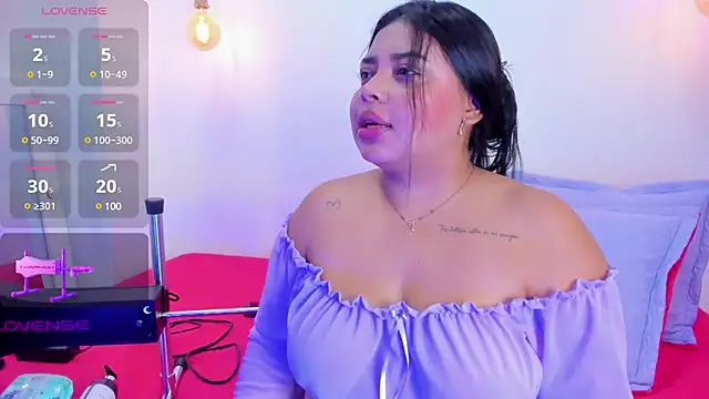 Snapshot of Emily_cooper20 chatting on February 2025 07:35:02 PM Emily cooper20 online show from February 2025 07:35:02 PM