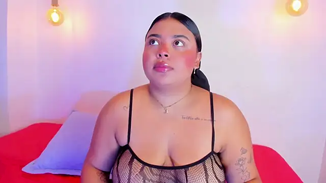 Snapshot of Emily_cooper20 chatting on February 2025 07:31:02 PM Emily cooper20 online show from February 2025 07:31:02 PM