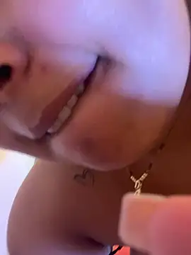 Snapshot of Emily_cooper20 chatting on February 2025 01:38:01 AM Emily cooper20 online show from February 2025 01:38:01 AM