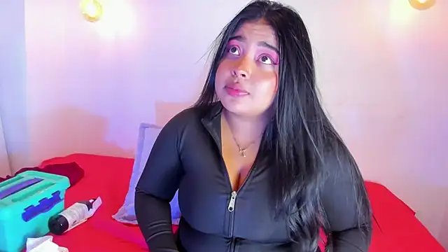 Snapshot of Emily_cooper20 chatting on February 2025 07:38:01 PM Emily cooper20 online show from February 2025 07:38:01 PM