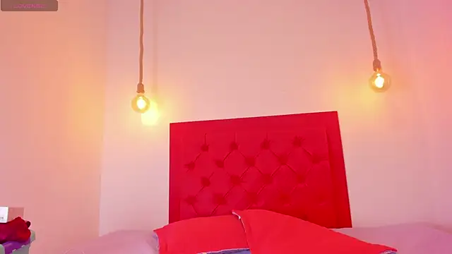 Snapshot of Emily_cooper20 chatting on February 2025 02:07:02 AM Emily cooper20 online show from February 2025 02:07:02 AM