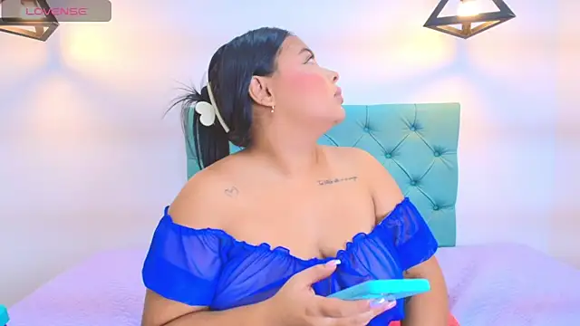 Snapshot of Emily_cooper20 chatting on March 2025 01:58:02 AM Emily cooper20 online show from March 2025 01:58:02 AM