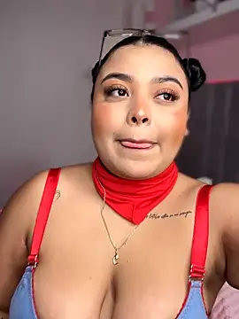 Snapshot of Emily_cooper20 chatting on November 2025 01:20:02 AM Emily cooper20 online show from November 2025 01:20:02 AM