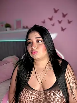 Emily cooper20 online show from December 2025 11:33:02 PM